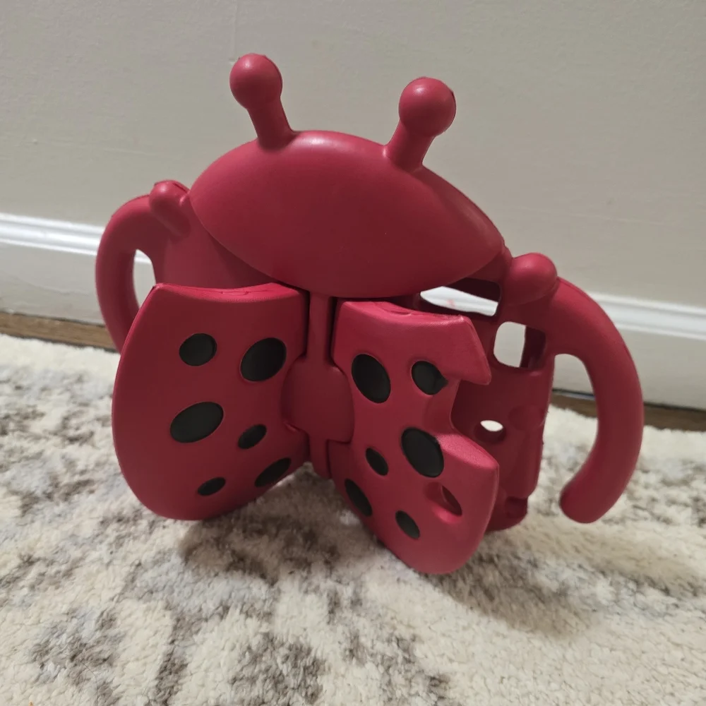 🌟7/25$ Kids Ladybug Shockproof Handle Stand Case Cover